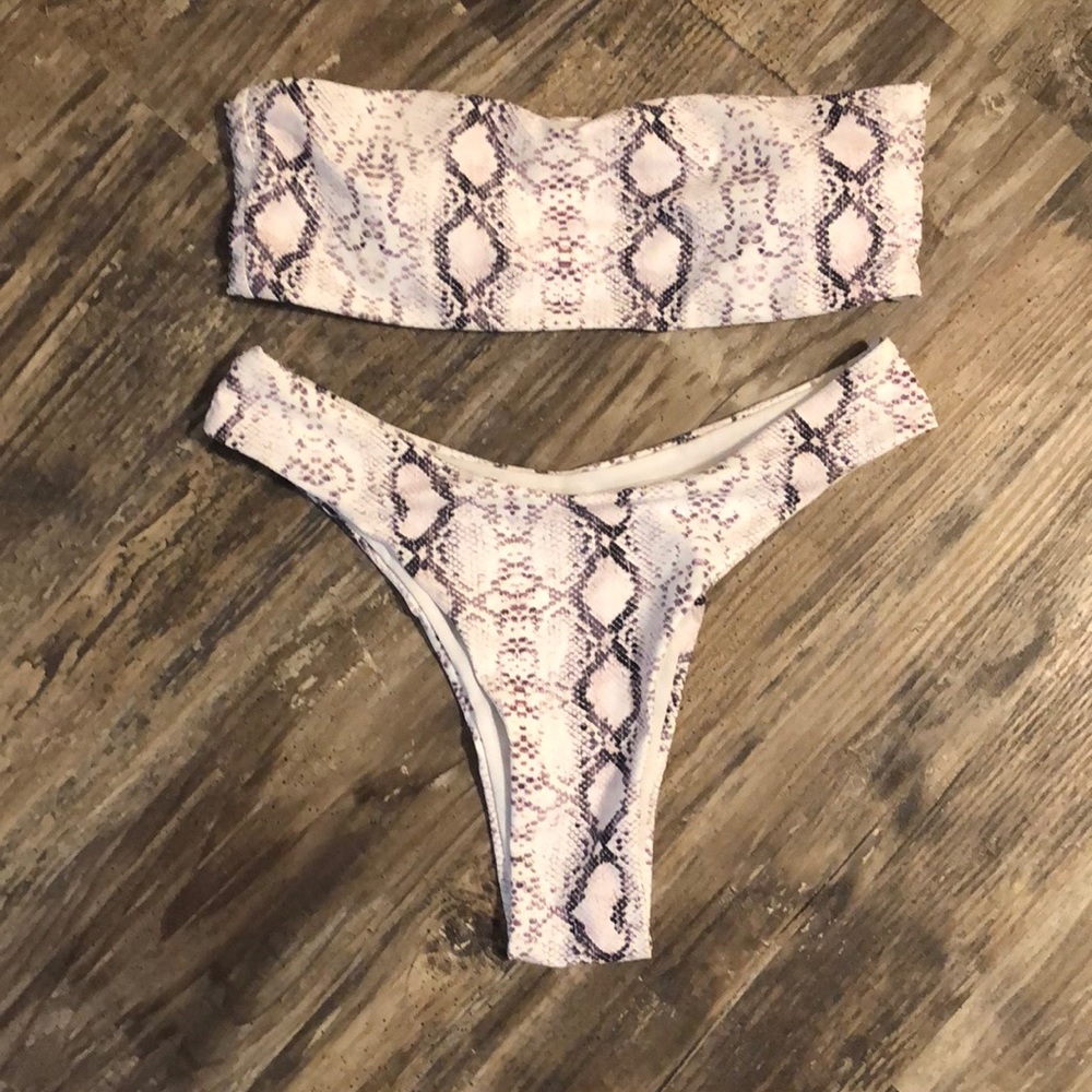 Snakeskin print 2 piece bikini - Picture 1 of 2